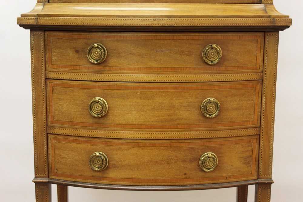 Edwardian mahogany and tulipwood crossbanded bowfront dwarf display cabinet - Image 4 of 6