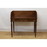 George IV mahogany washstand in the manner of Gillows