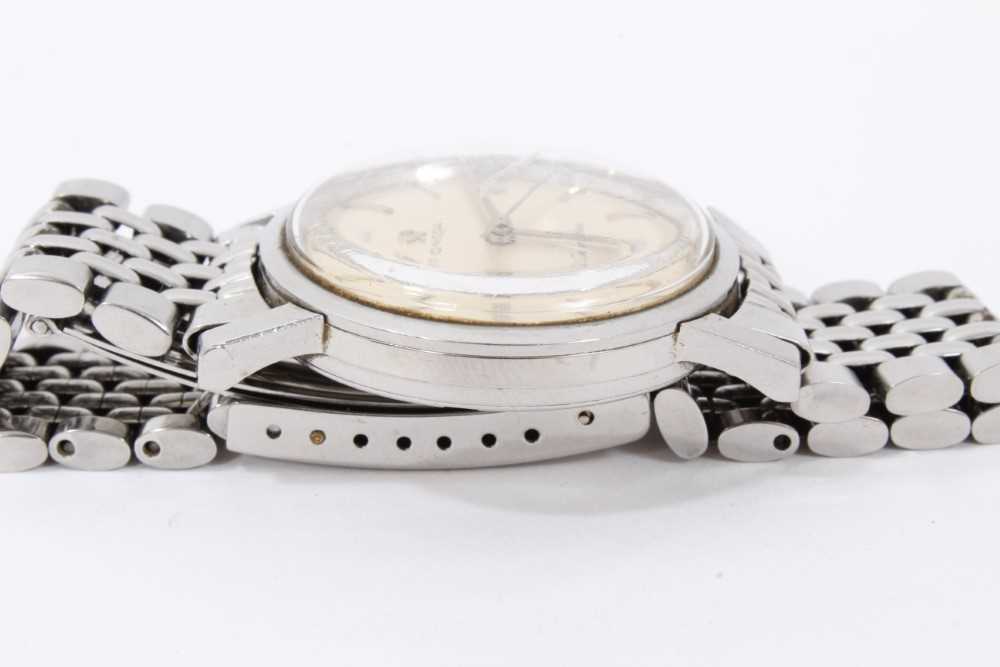 1960s Gentlemen's Omega Seamaster steel wristwatch with silvered dial and baton numerals with origin - Image 4 of 7