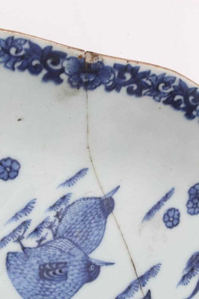 Two 18th century Chinese blue and white leaf-shaped porcelain dishes, painted with figures - Image 4 of 11