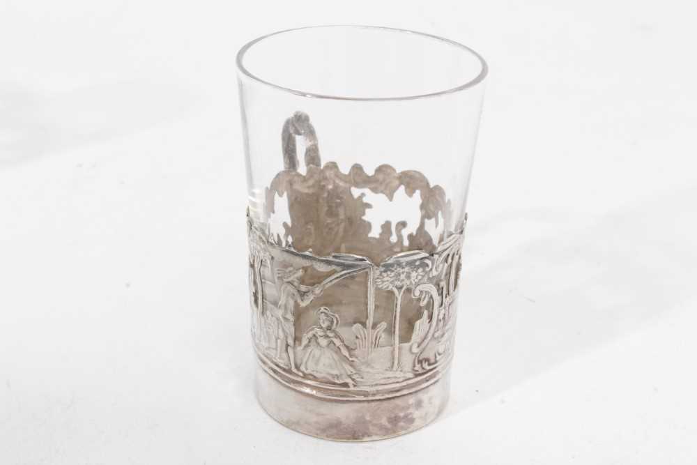 Set of six 19th century Dutch silver shot/tot glass holders, and five glasses. - Image 7 of 11