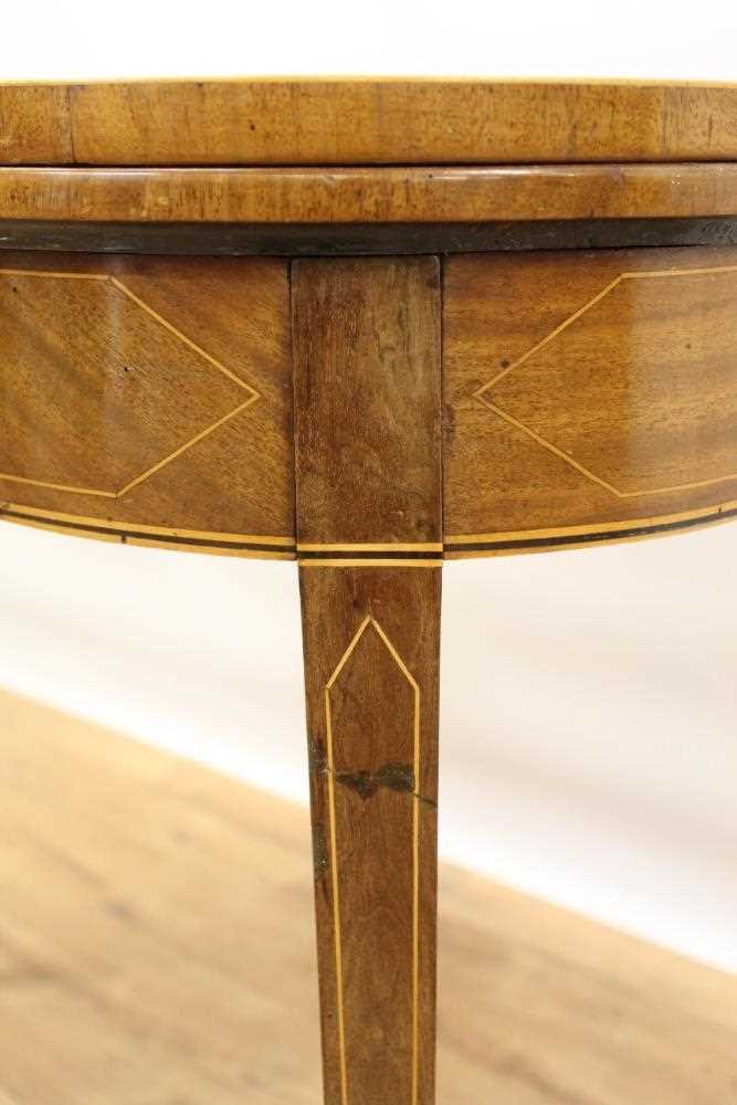 George III mahogany satinwood and tulipwood crossbanded D-shaped card table - Image 3 of 5