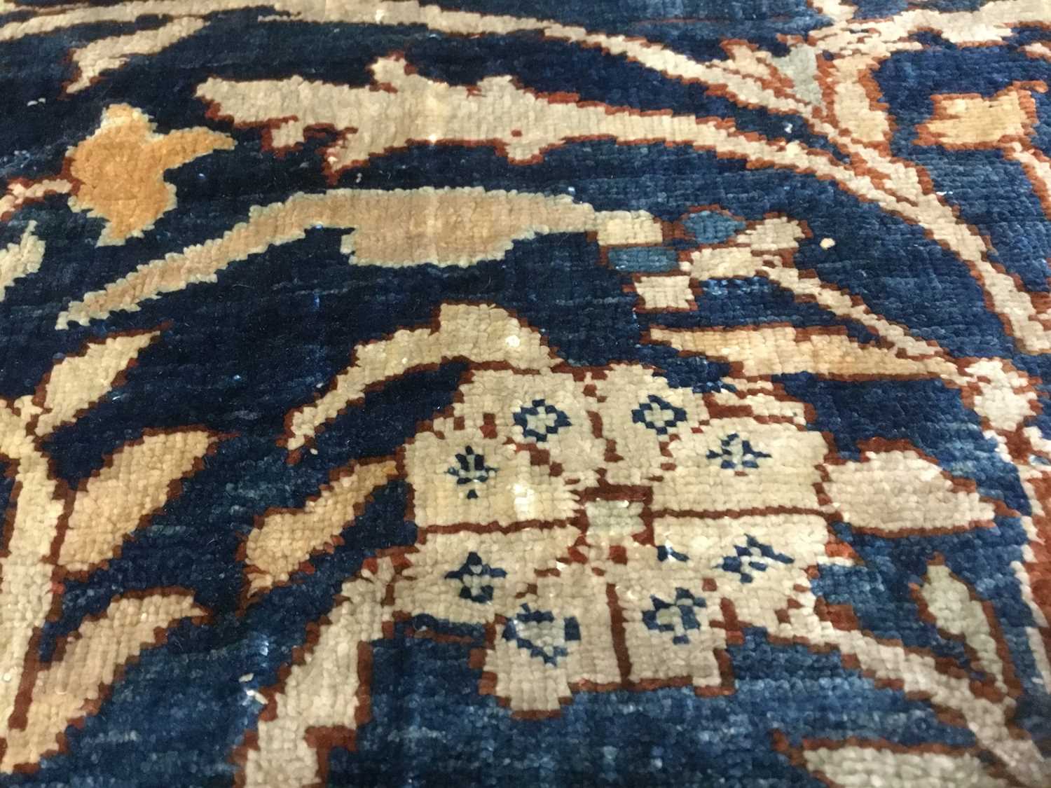 Fine 1920s Persian Heriz silk prayer rug, West Persia, 172cm x 129cm - Image 9 of 28