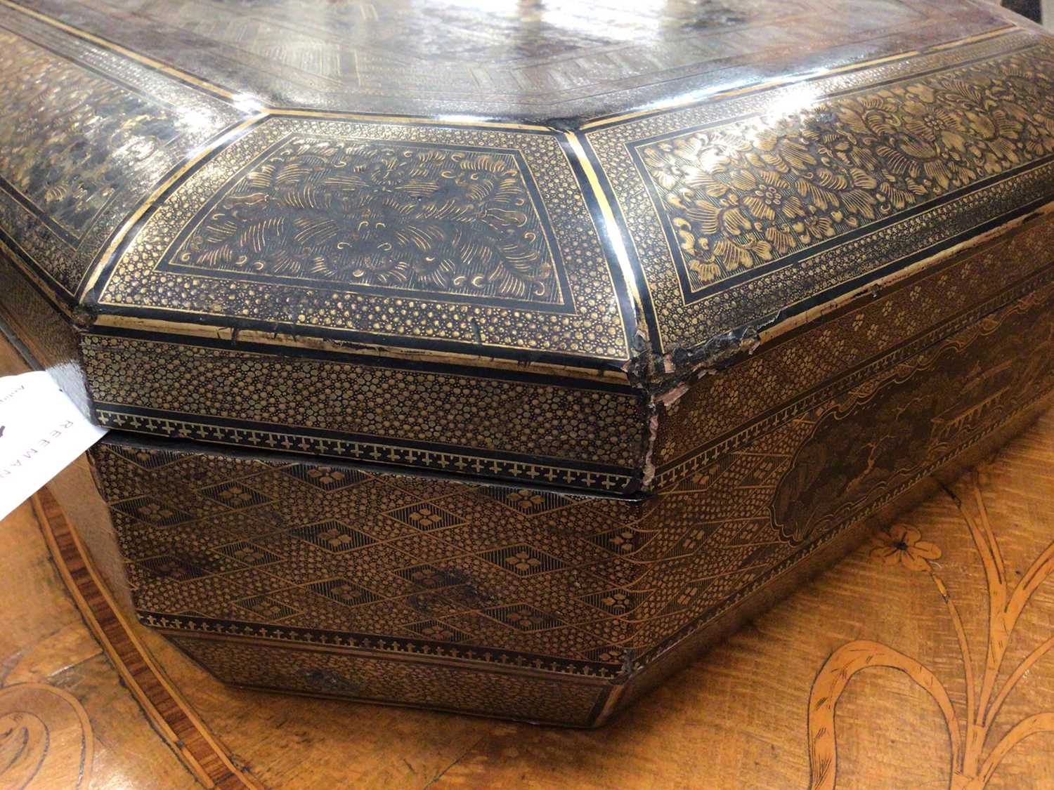 Fine early 19th Chinese lacquer games box containing fitted interior with games trays, a good collec - Image 17 of 21