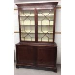 Good quality 19th mahogany bookcase cabinet