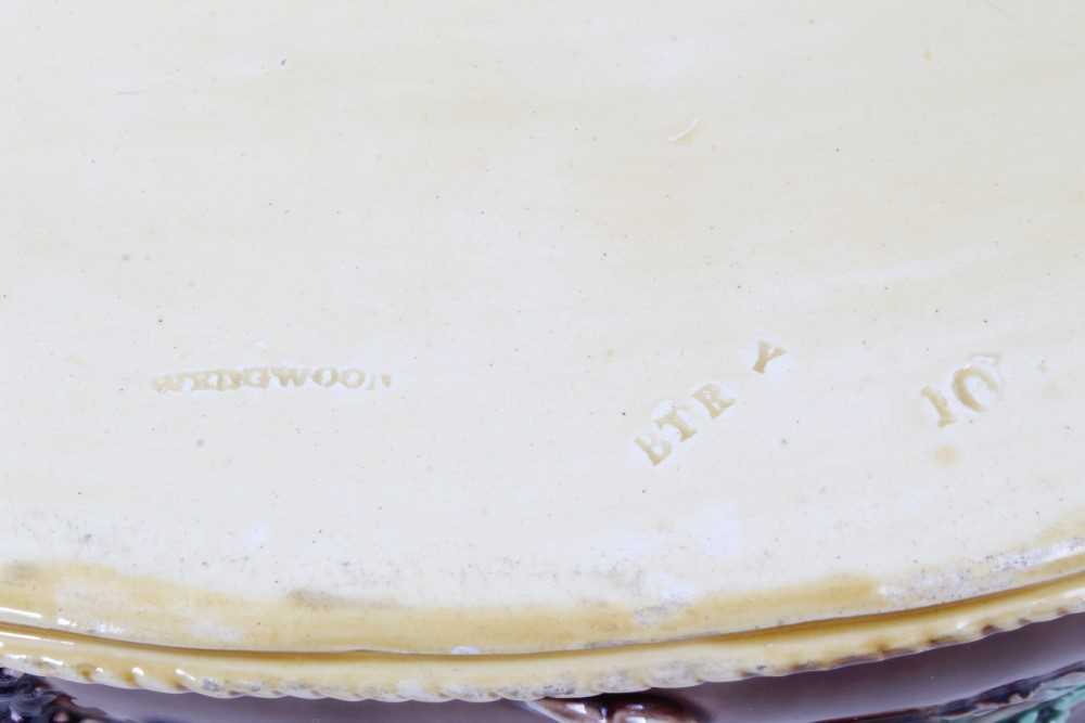 Victorian Wedgwood game dish with liner - Image 11 of 11
