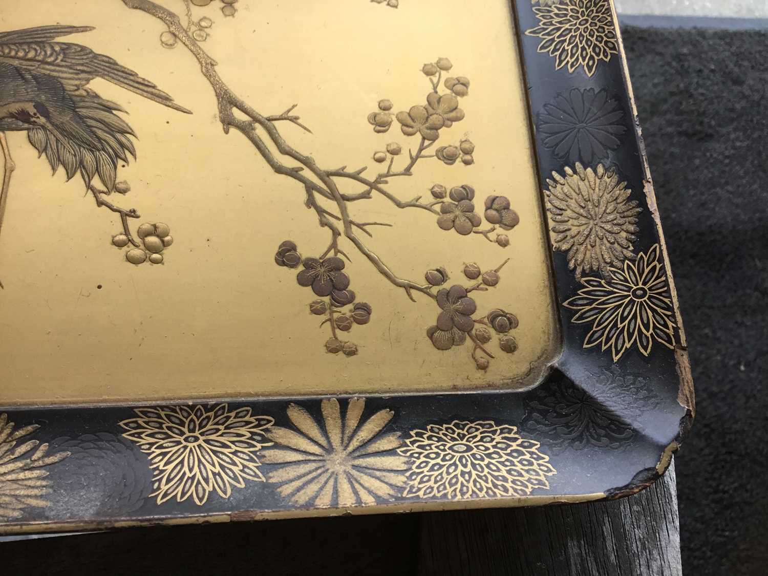 Set of three 19th Century Japanese lacquered trays - Image 14 of 15