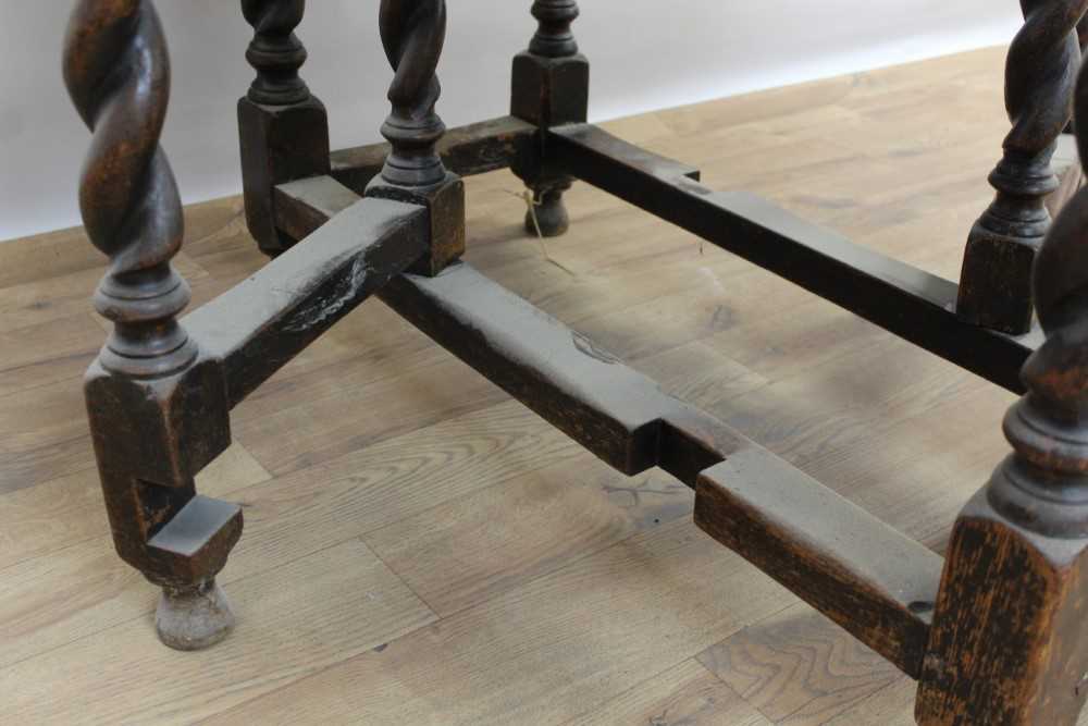 17th century style oak drop leaf table, elliptical hinged top on barley twist and block understructu - Image 4 of 4
