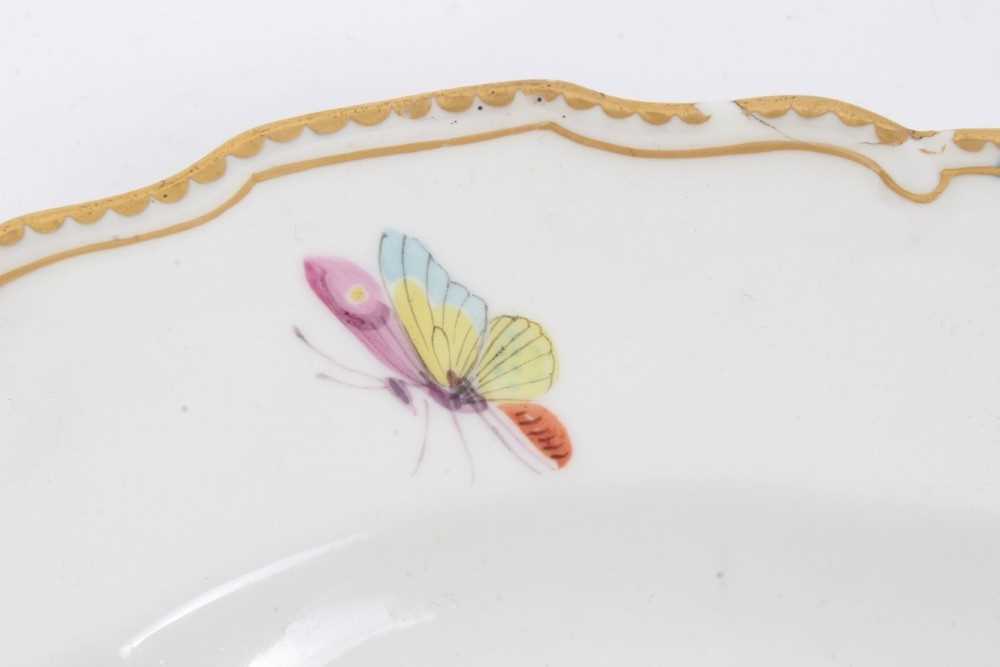 A Chelsea Derby plate, circa 1770-75 - Image 5 of 7