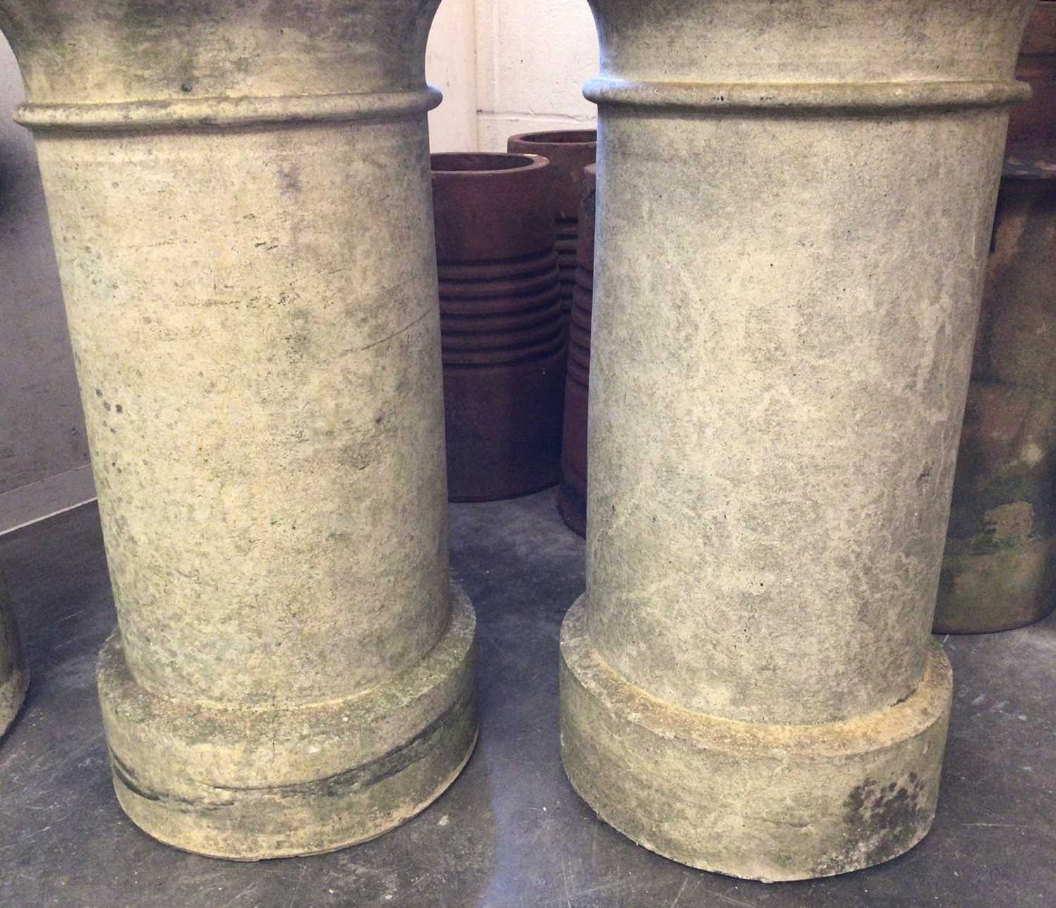 Pair of Victorian chimney pots - Image 3 of 10