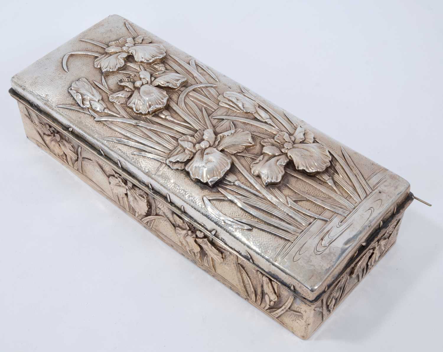 Late 19th/early 20th century Japanese silver box of rectangular form, with Iris floral decoration - Image 2 of 3
