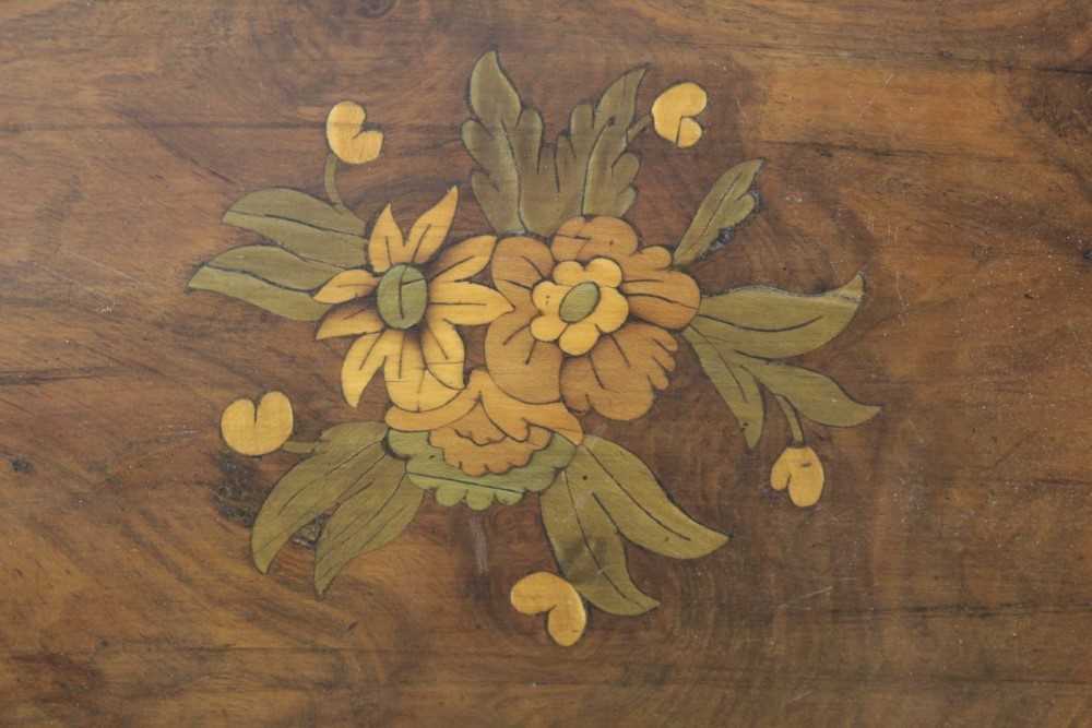 Victorian inlaid figured walnut needlework table with floral marquetry inlaid octagonal top enclosin - Image 3 of 7