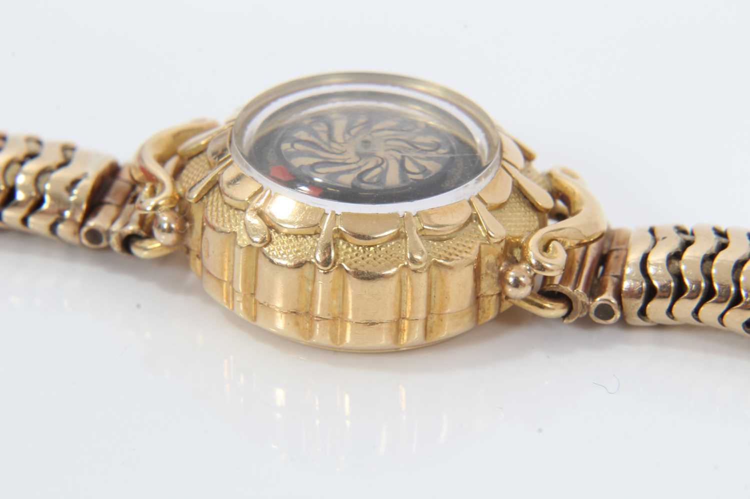 1950s/1960s ladies Ernest Borel gold cocktail wristwatch with ‘mystery’ dial in 18ct gold case on 9c - Image 6 of 8