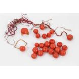 Small group of antique loose coral beads