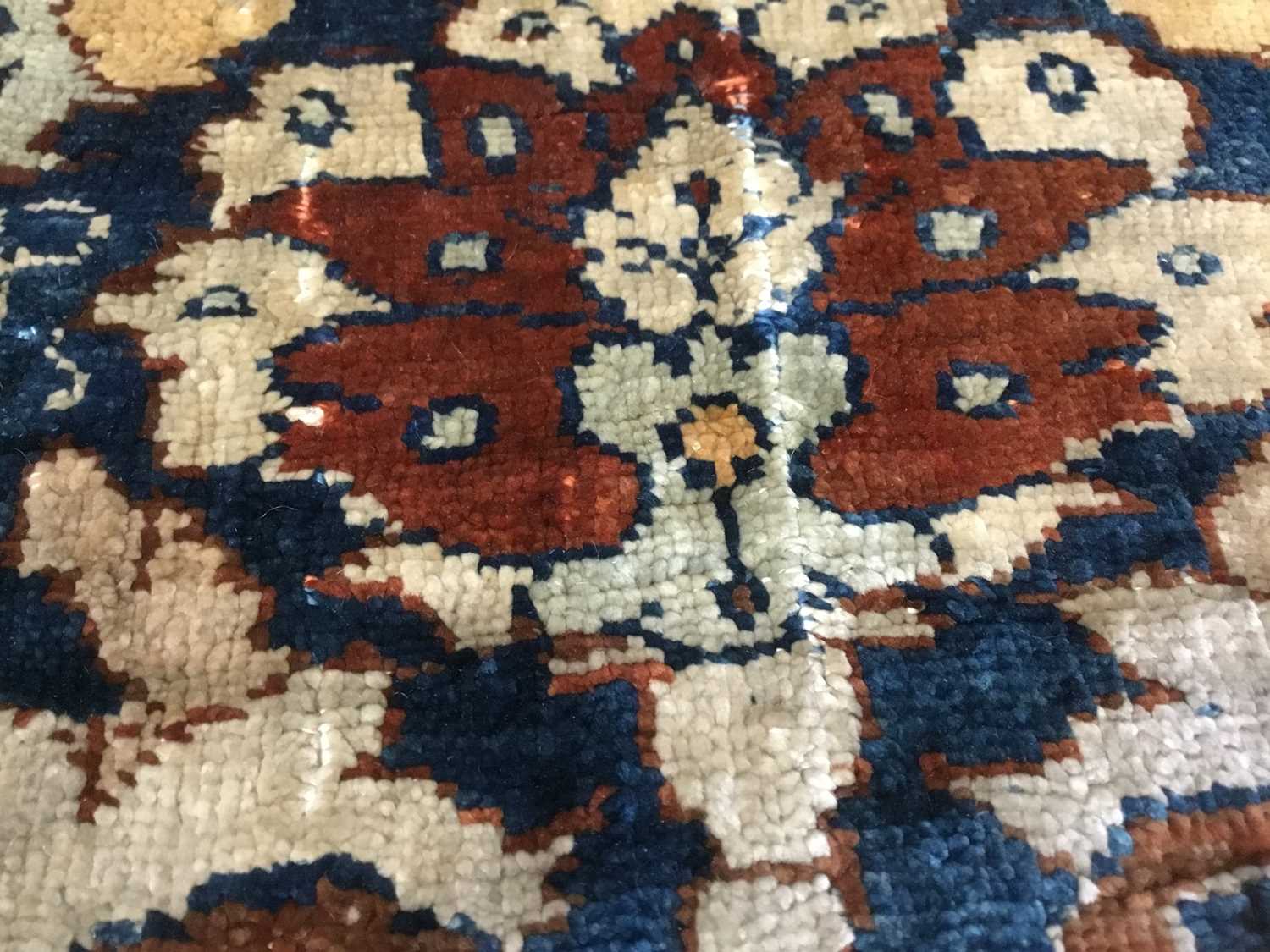 Fine 1920s Persian Heriz silk prayer rug, West Persia, 172cm x 129cm - Image 10 of 28