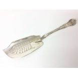 Early Victorian Scottish silver single struck, Queens Pattern fish slice, with pierced blade