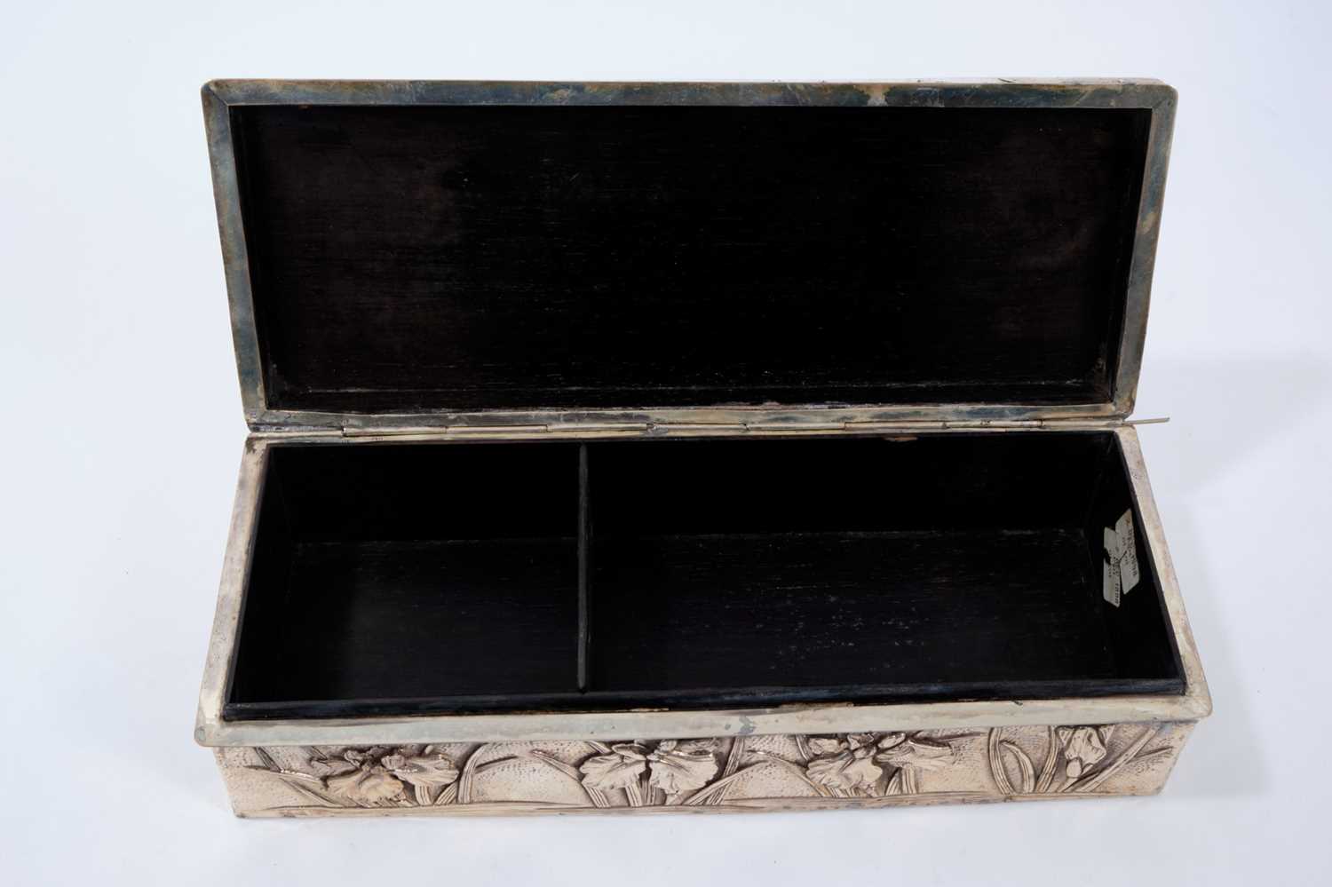 Late 19th/early 20th century Japanese silver box of rectangular form, with Iris floral decoration - Image 3 of 3