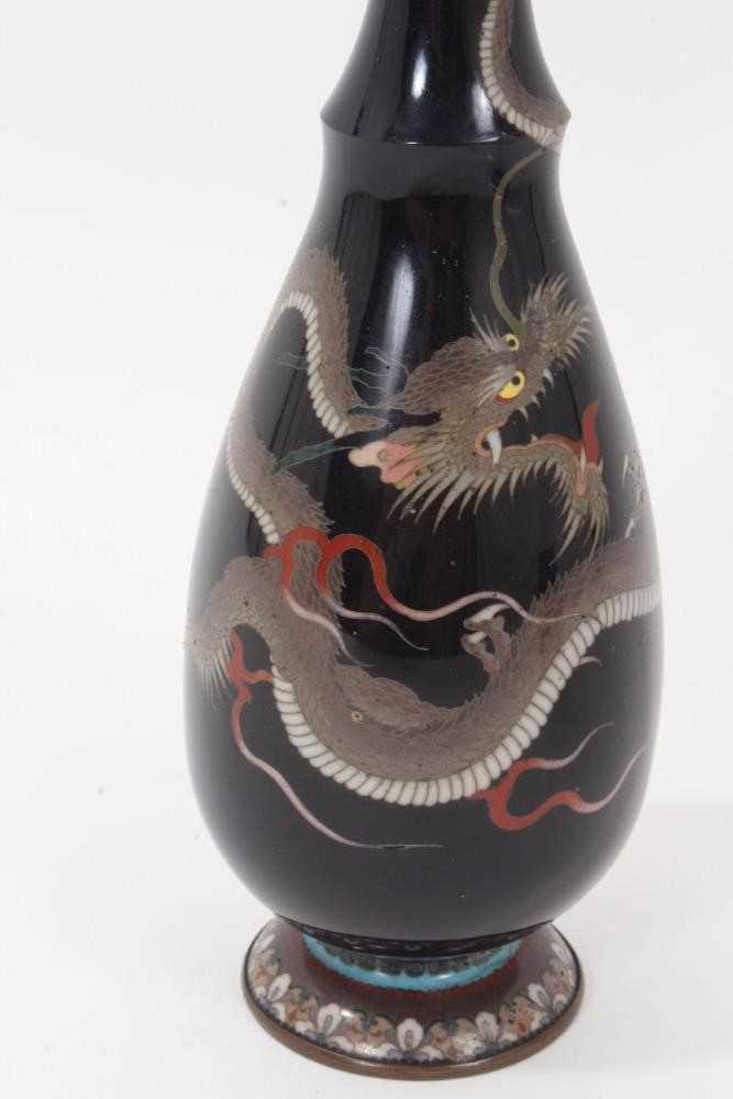 Japanese cloisonné vase with dragon decoration and a small pair of cloisonne vases - Image 3 of 17