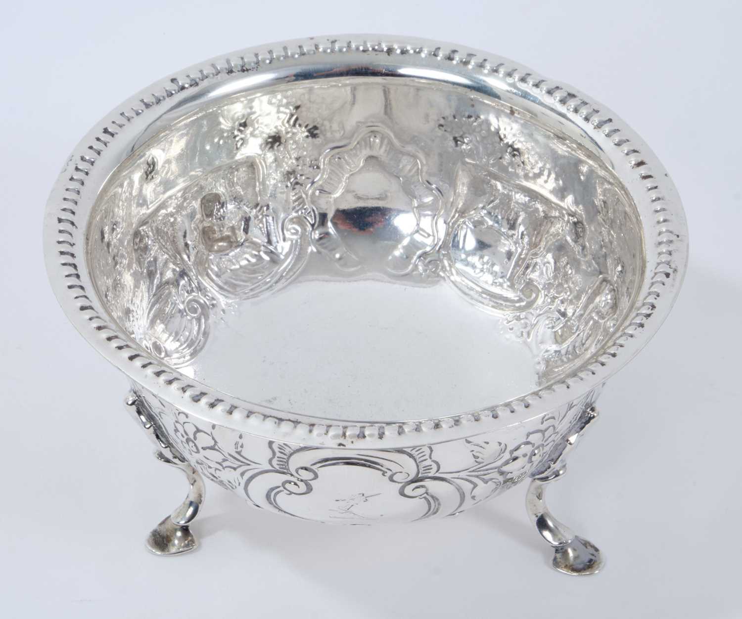 George III Irish silver sugar bowl. - Image 2 of 2