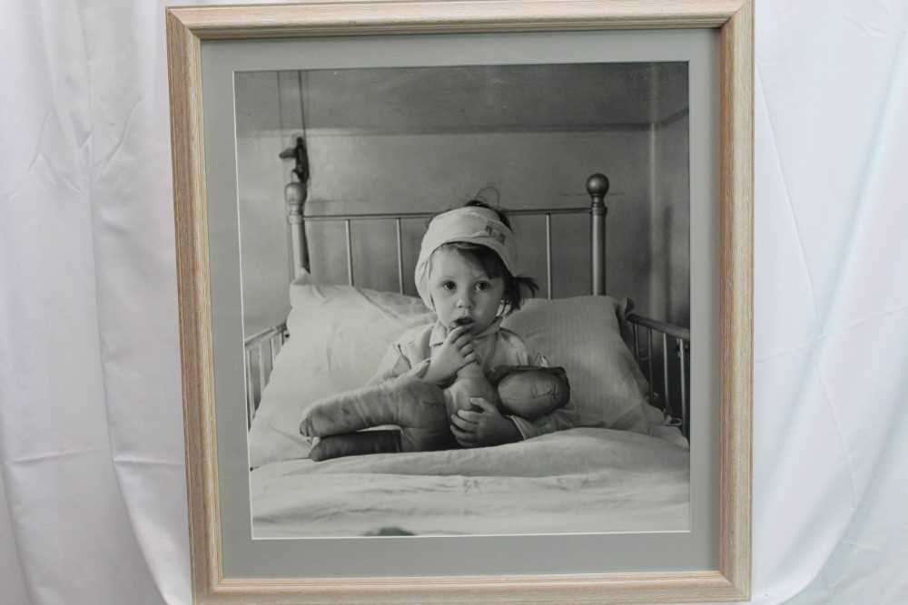 Sir Cecil Beaton (1904-1980) modern silver gelatin print - Eileen Dunne in the hospital for sick chi - Image 3 of 7