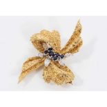 18ct gold sapphire and diamond brooch