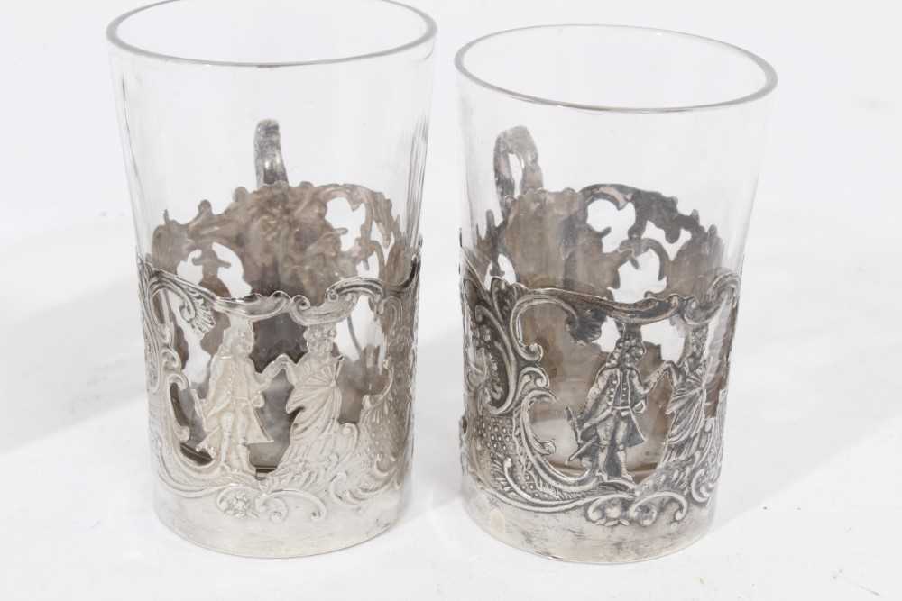 Set of six 19th century Dutch silver shot/tot glass holders, and five glasses. - Image 4 of 11