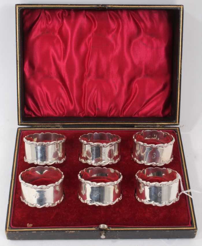 Set of six Edwardian silver napkin rings, with scroll borders and engraved 1- 6, - Image 3 of 3