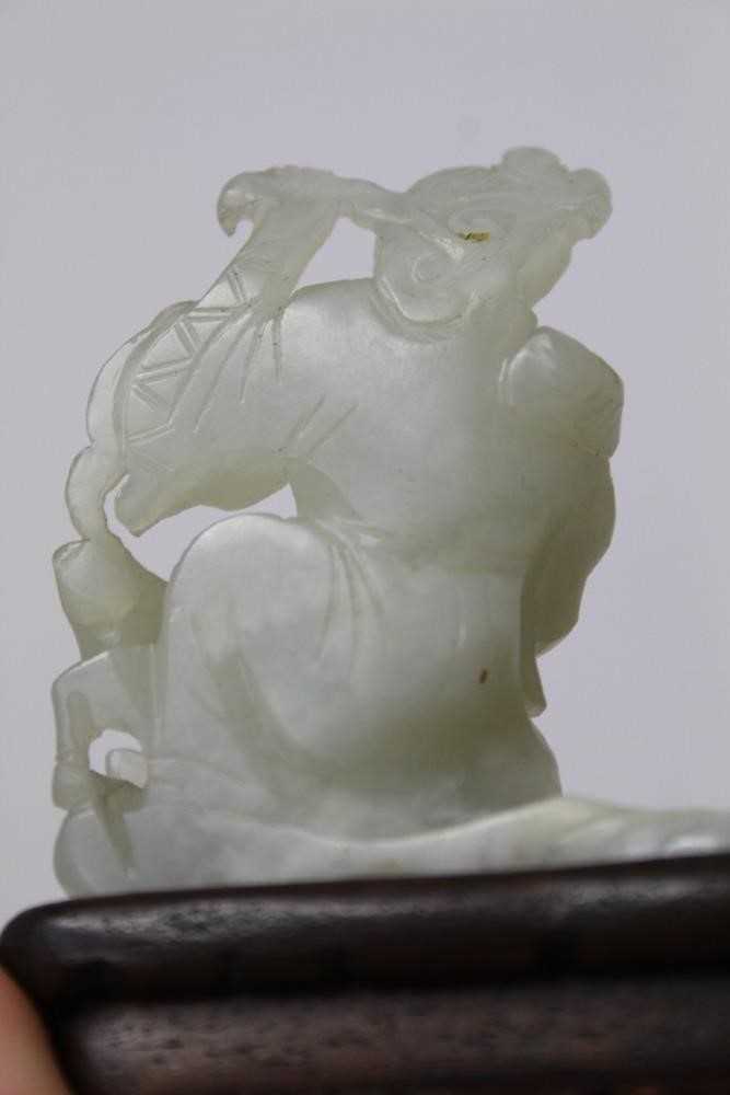 Good Chinese carved jade figure, together with a carved jade bi-disc - Image 11 of 28