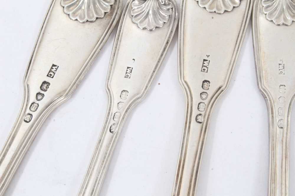 Suite of Georgian silver cutlery for eight place settings - Image 5 of 5