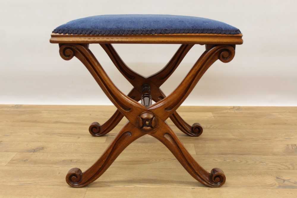 William IV mahogany X-frame stool - Image 3 of 3