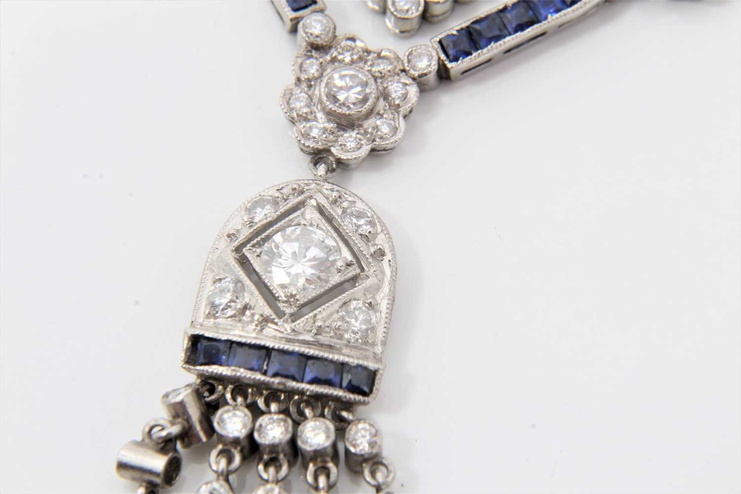 Edwardian style Belle Époque diamond and sapphire pendant necklace - Image 8 of 9