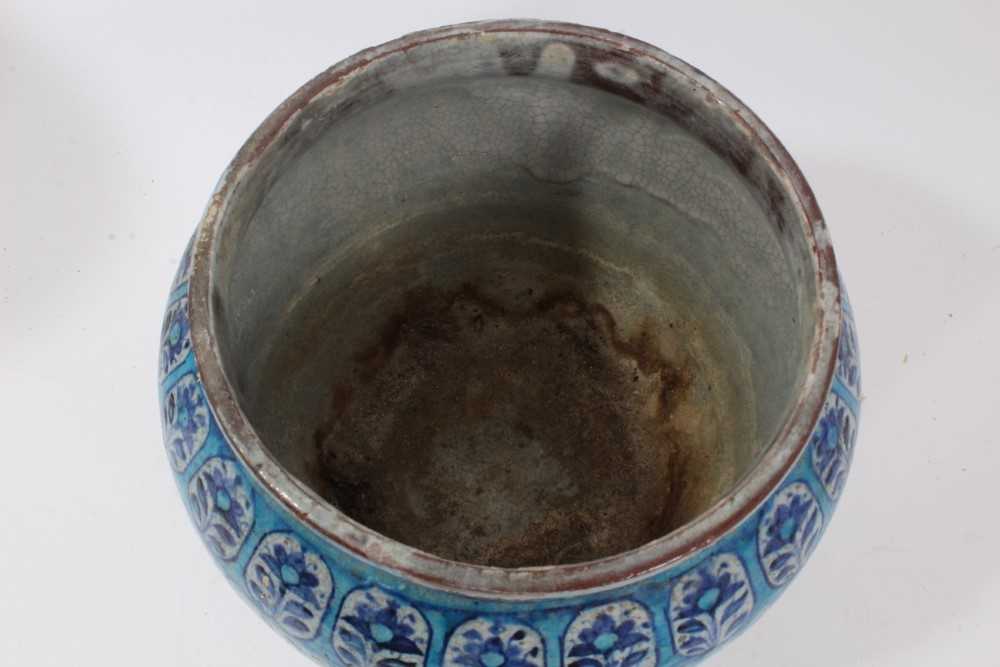 Five pieces of Indian Multan pottery - Image 13 of 15