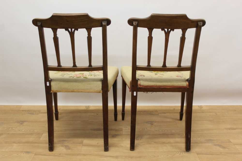 Pair of late 18th century Sheraton inlaid mahogany dining chairs, with shaped scroll top rail above - Image 4 of 5