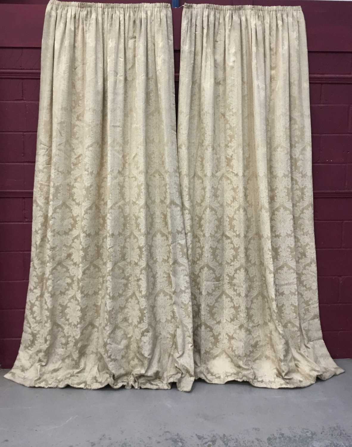Four pairs of good quality interlined cream damask curtains with pelmets
