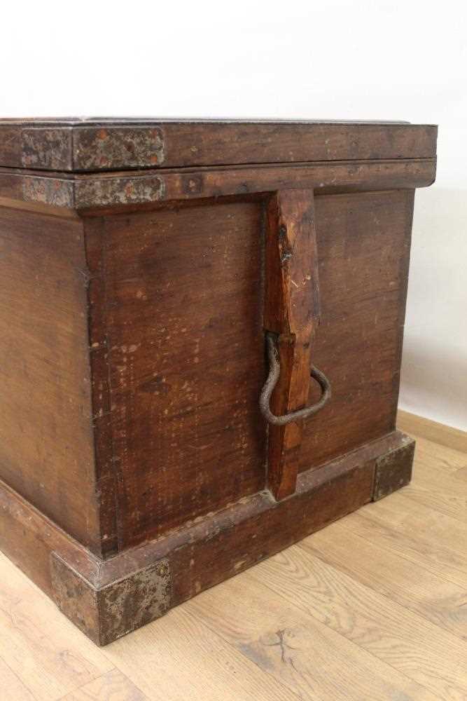 Early 20th century railway cabinet makers tool chest - Image 8 of 9