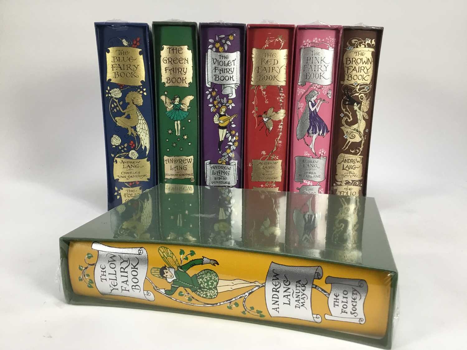 Seven Folio Society Rainbow Fairy Books by Andrew Lang, still sealed in original plastic wrapping - Image 6 of 7