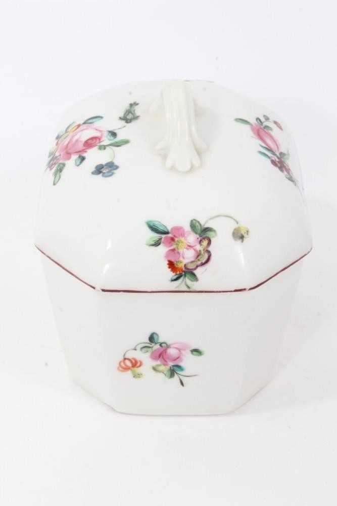 Derby canted rectangular butter tub and cover, circa 1760-65, polychrome painted with floral sprays, - Image 2 of 6