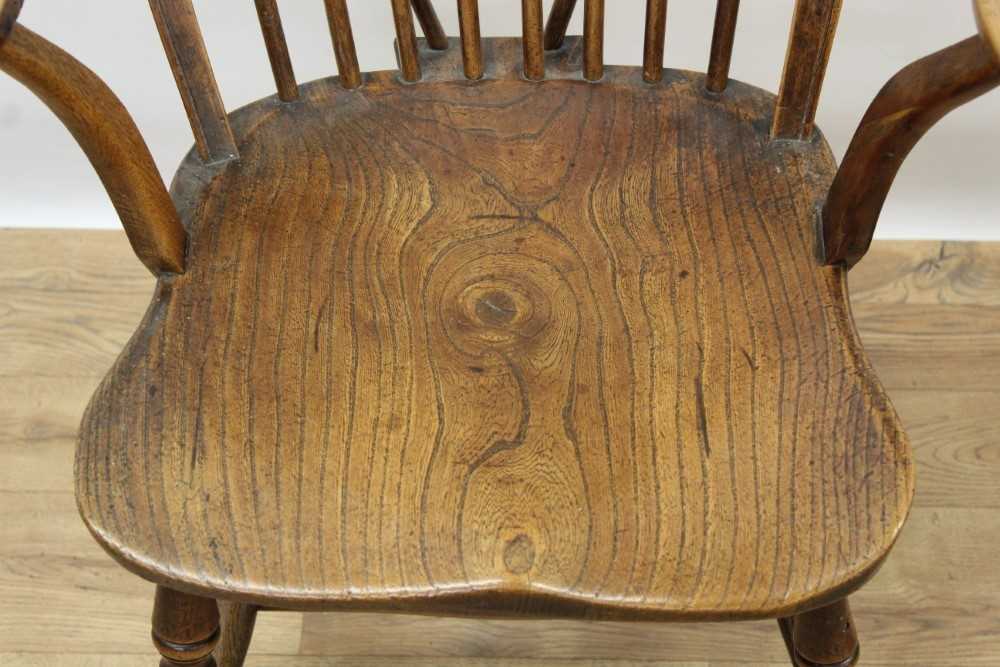 Mid 19th century elm and fruitwood stick back Windsor chair - Image 3 of 6