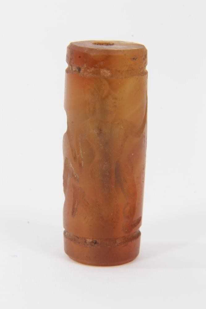 Ancient carved carnelian cylinder seal, Near Middle East, carved with figures, approximately 3.5cm l - Image 3 of 8