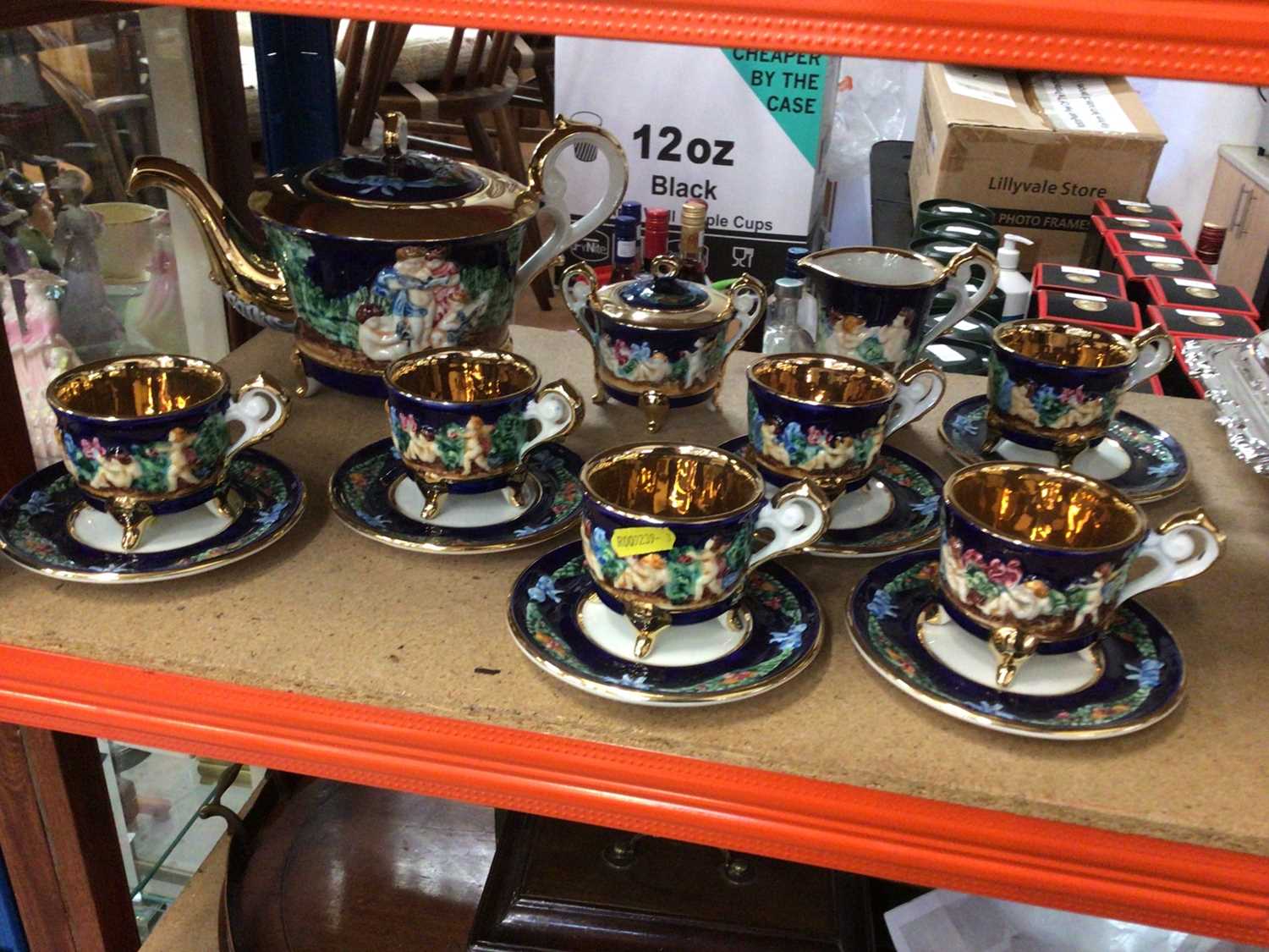 Capodimonte Six place tea set