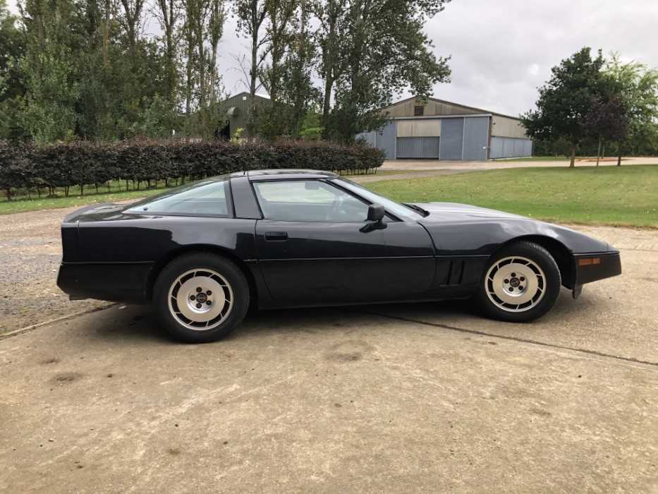 1986 Chevrolet Corvette Stingray, 5.7 litre V8, Automatic, finished in black with black leather inte - Image 3 of 13