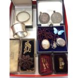 Antique and later jewellery including silver jewellery, child’s bangle, garnet cluster brooch, seed