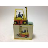 Dinky Aveling-Barford diesel roller No. 279, Muir-Hill 2/wl loader No. 437 plus Conveyancer fork lif