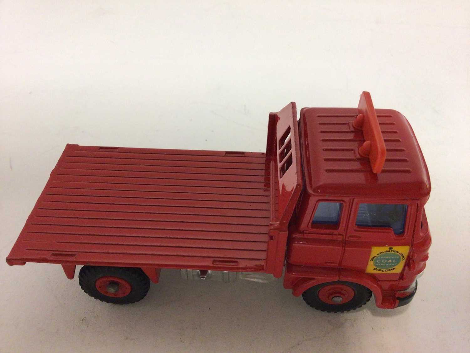 Dinky Bedford TK coal lorry No. 425 boxed - Image 3 of 5