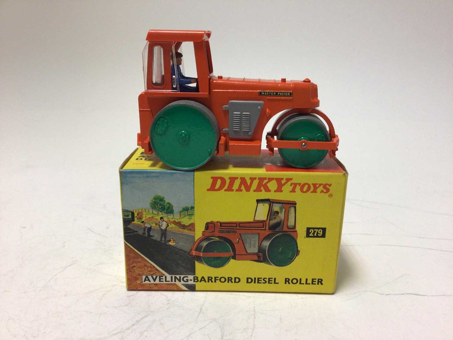 Dinky Aveling-Barford diesel roller No. 279, Muir-Hill 2/wl loader No. 437 plus Conveyancer fork lif - Image 2 of 10