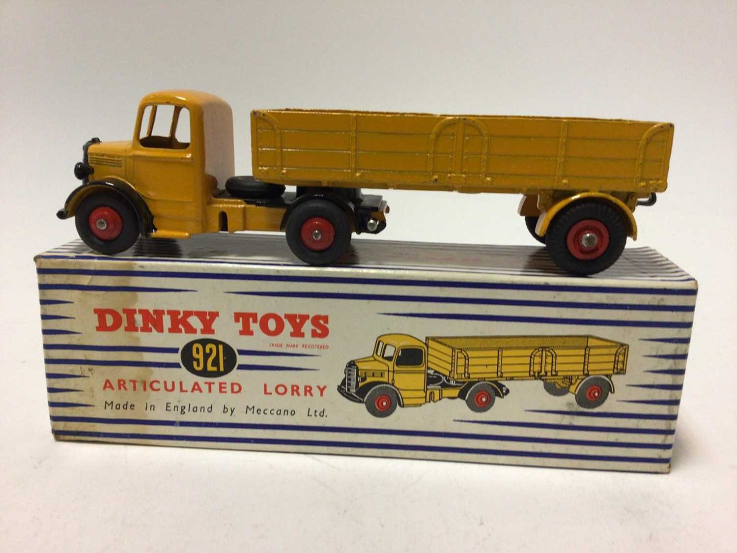 Dinky articulated lorry No. 921 boxed