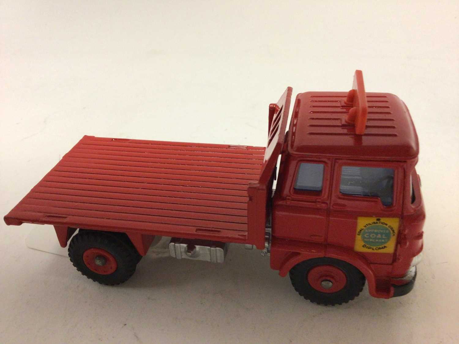 Dinky Bedford TK coal lorry No. 425 boxed - Image 5 of 5