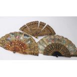 Ornate 19th century Chinese lacquered fan, with continuous finely decorated figural frieze, 29cm hig