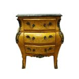 18th century style Continental marble topped burr maple bombe commode, with three drawers on splayed