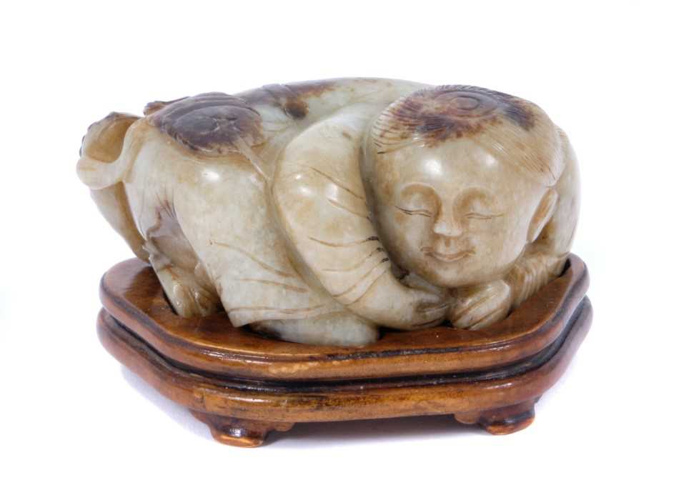 Good Chinese carved mottled jade figural group, 19th century or earlier